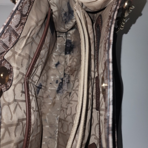 Caving Klein Brown Monogram Tote Bag - Picture 6 of 11